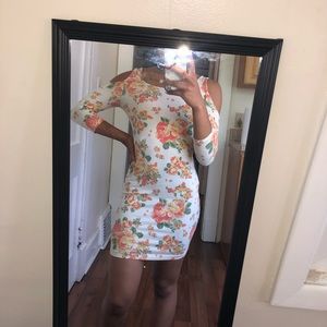 Floral bodycon off the shoulder mini dress